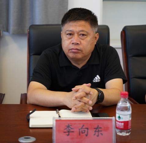 党组成员,副院长李向东第一个是感谢.