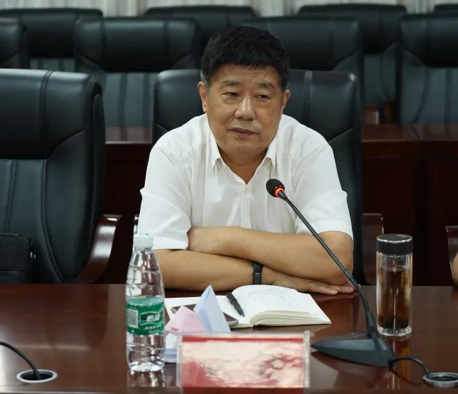 荆州市法学会赴监利法院开展调研座谈