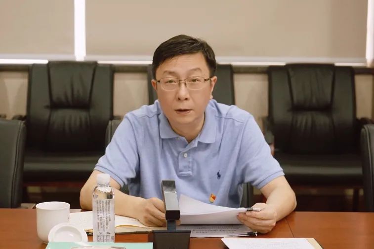 学党史吴振宇以普通党员身份参加党支部党史学习教育专题组织生活会