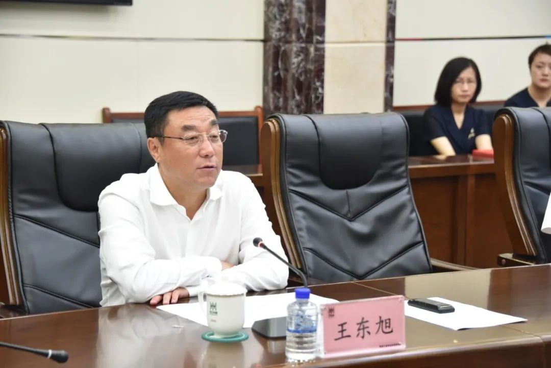 黑龙江省林业和草原局党组书记,局长王东旭在致辞中指出,全省林地面积