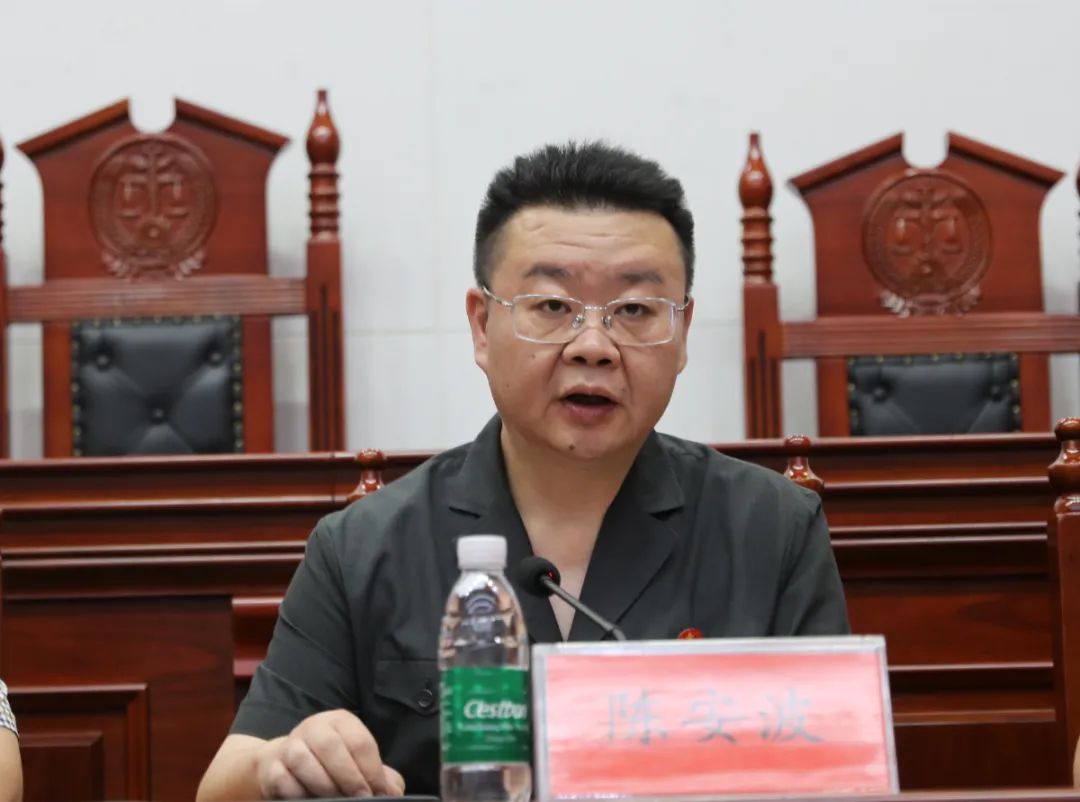 北湖法院召开新任院长候选人履新见面会