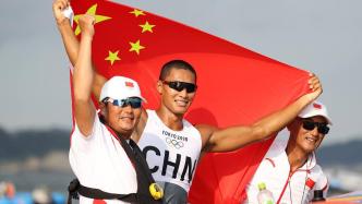 毕焜男子帆板喜获铜牌，中国男选手首登帆船领奖台