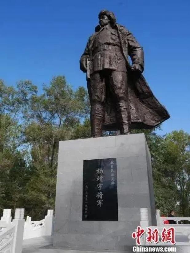 槍從1927年南昌起義(長按識別二維碼即可查看h5)人民軍隊迎來又一個