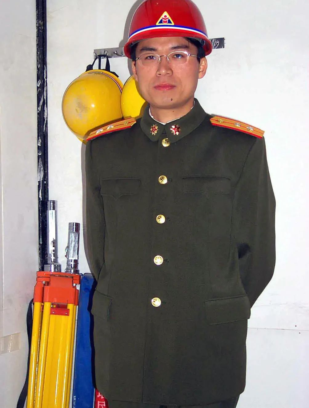 上海宝冶翟华:从南京军区83518部队军人,到上海宝冶建筑工程公司测量