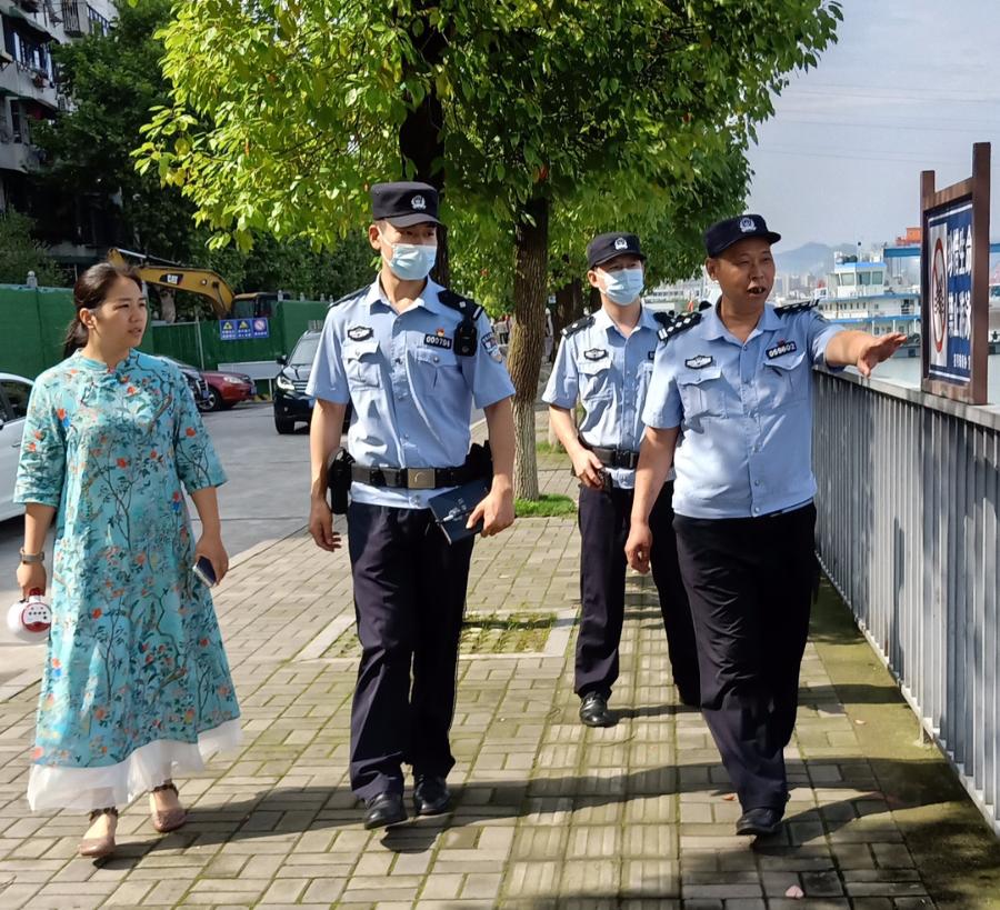 我为群众办实事宜昌分局葛洲坝船闸派出所多措并举强化夏季防溺水宣传