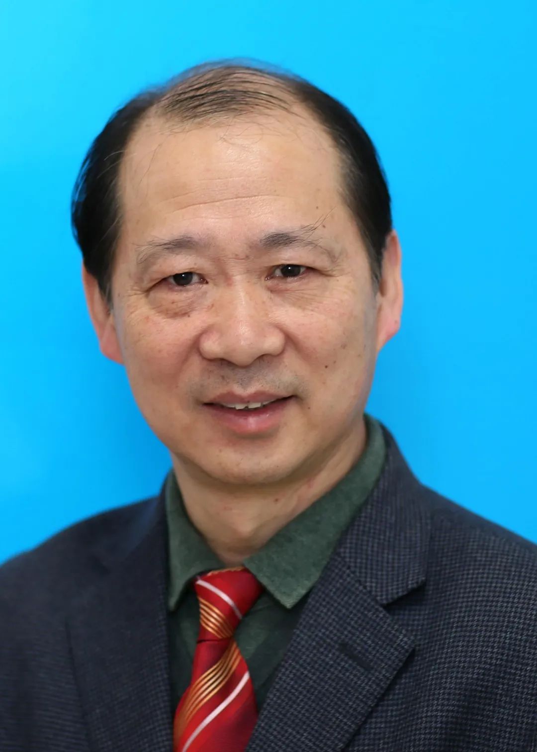 范军安徽省立医院胸外科专家范军今天为大家介绍的是介绍医疗大咖坐诊
