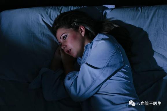 失眠很痛苦除了服用助睡眠药物还有没有别的办法