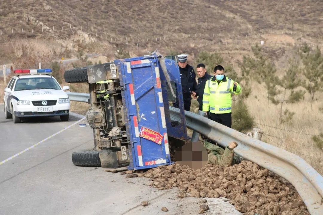 来看看农用三轮车事故有多可怕丨警钟长鸣