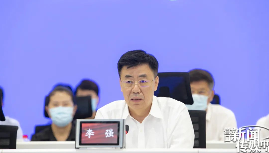 我市收视收听全国和省新冠肺炎疫情防控工作电视电话会议李强部署我市