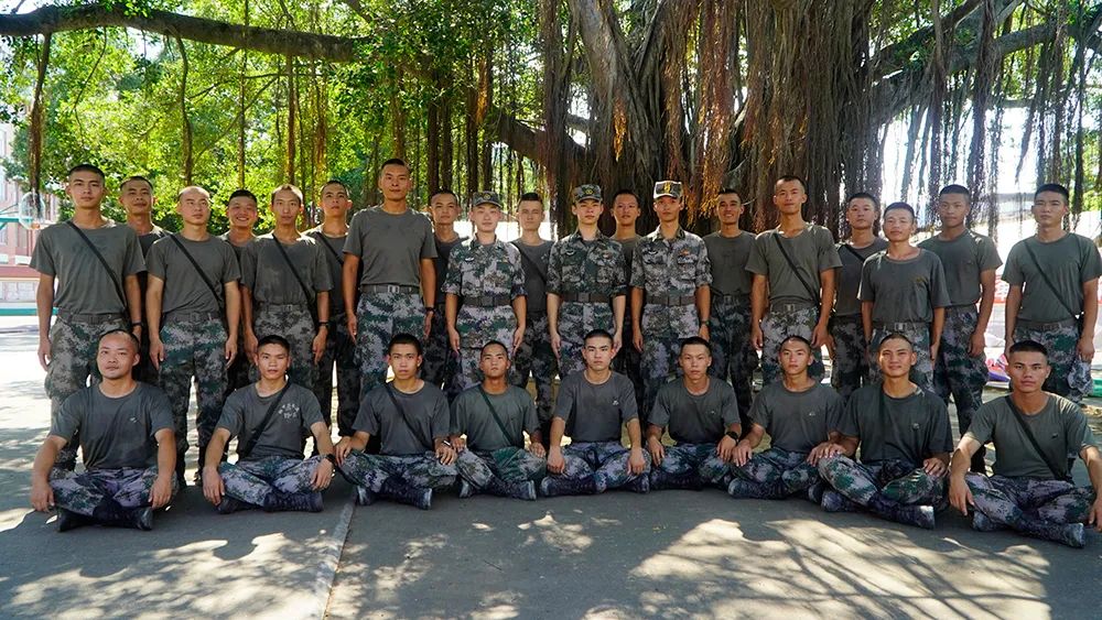 军校学员下连当兵