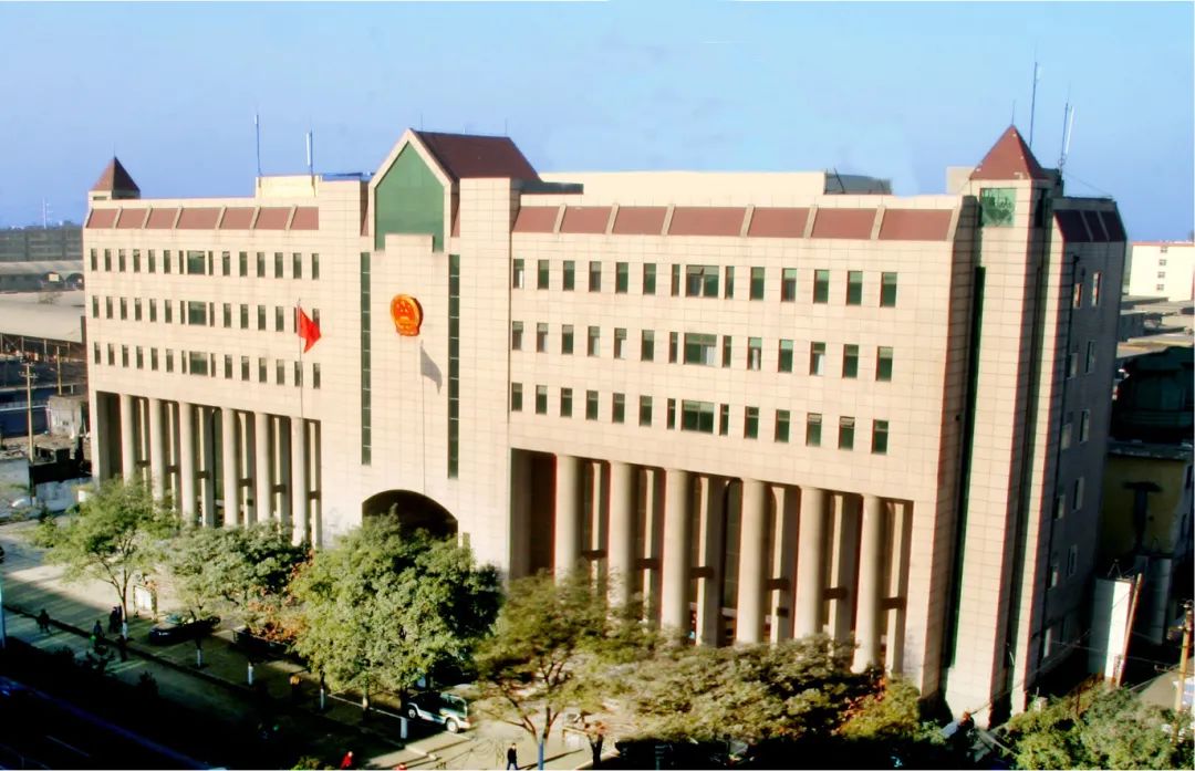临汾市政府大楼图片