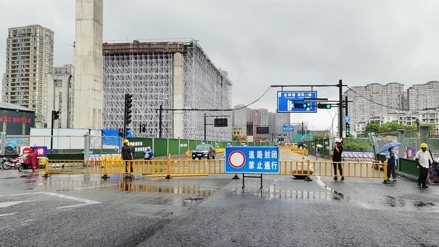 今起,风情大道部分路段封闭施工!绕行方案看这里