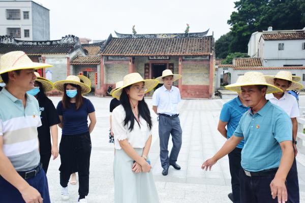 鸡翅岭村是莞香种植和生产的重要发源之地,其莞香生产与制作技艺是