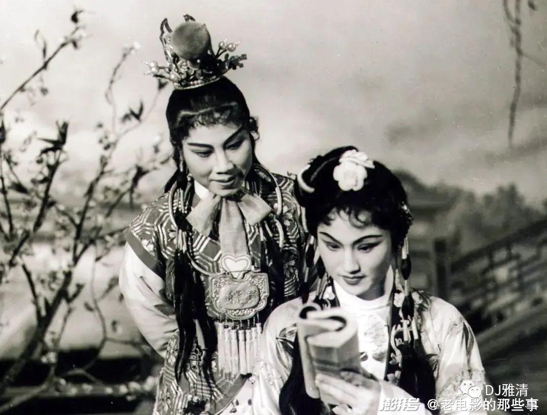 春香传电影1959图片