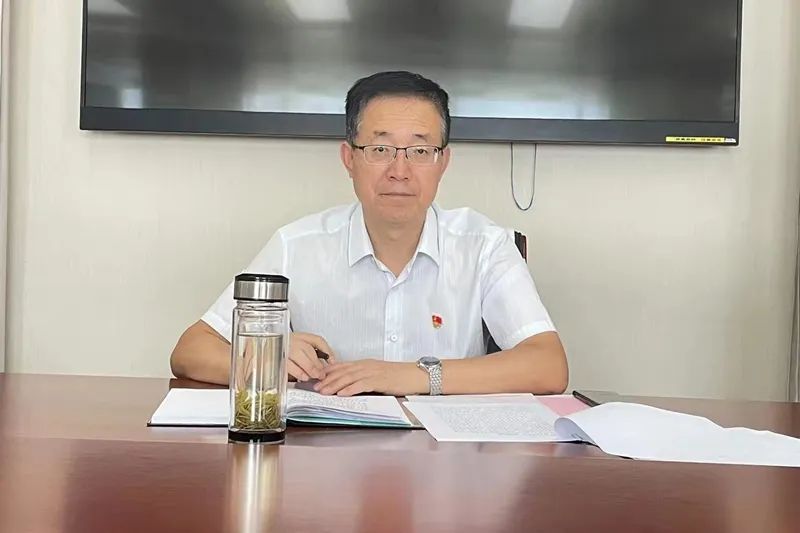 韩世峰以普通党员身份参加厅律师工作处党史学习教育专题组织生活会
