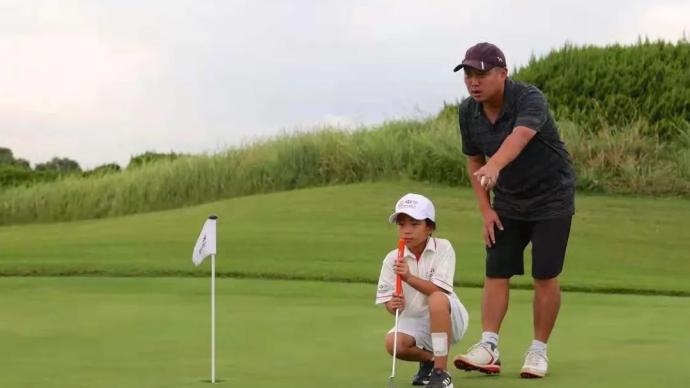 刘国梁女儿7岁已是世界冠军，邓亚萍支持儿子打电竞：他们的育儿经也太精彩了