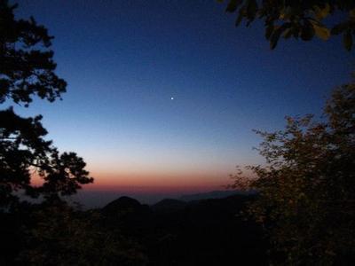 繁星与诗金星东有启明西有长庚明月几时有73