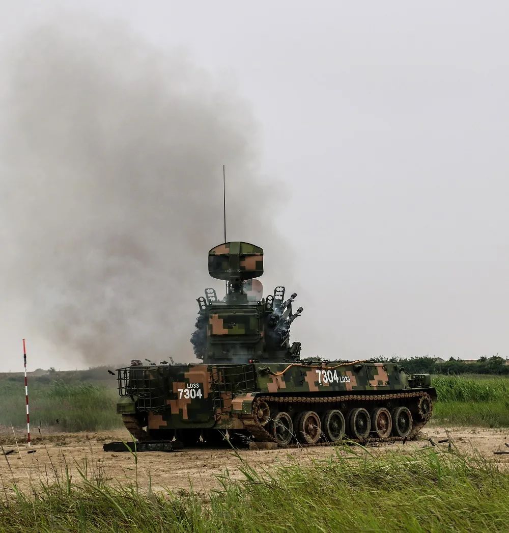 黄海之滨多型防空武器火力全开