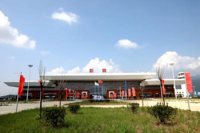 重磅韶关丹霞机场今日起校飞