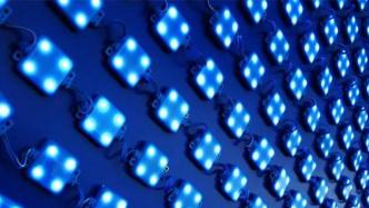 Micro-LED显示的发展现状与技术挑战