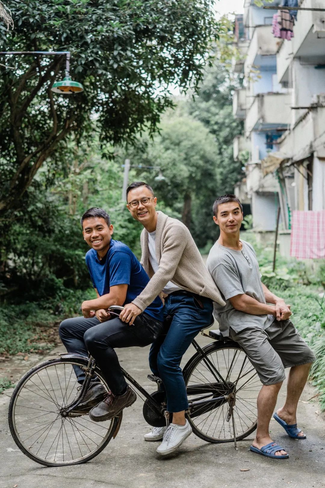 青年导演尤行的成长教育