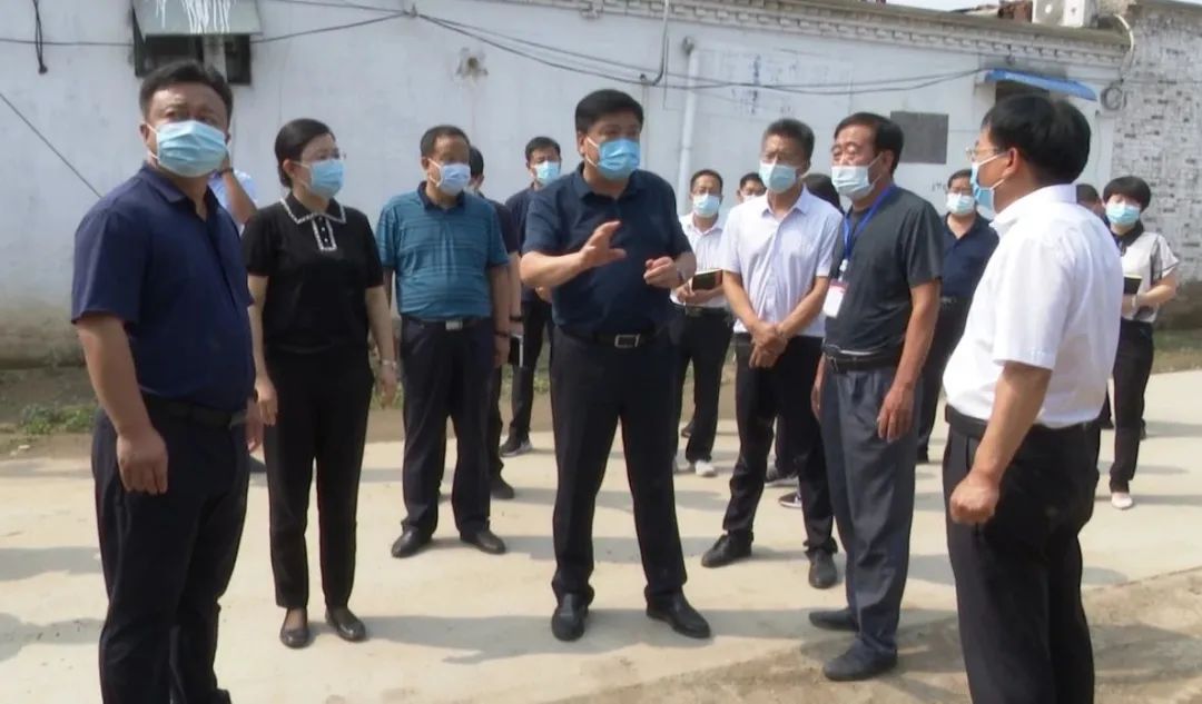 彭勇民武利芳督导调研农村人居环境整治提升工作