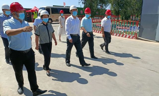 长治市纪委书记王志东调研山西嶷山森林康养小镇建设项目