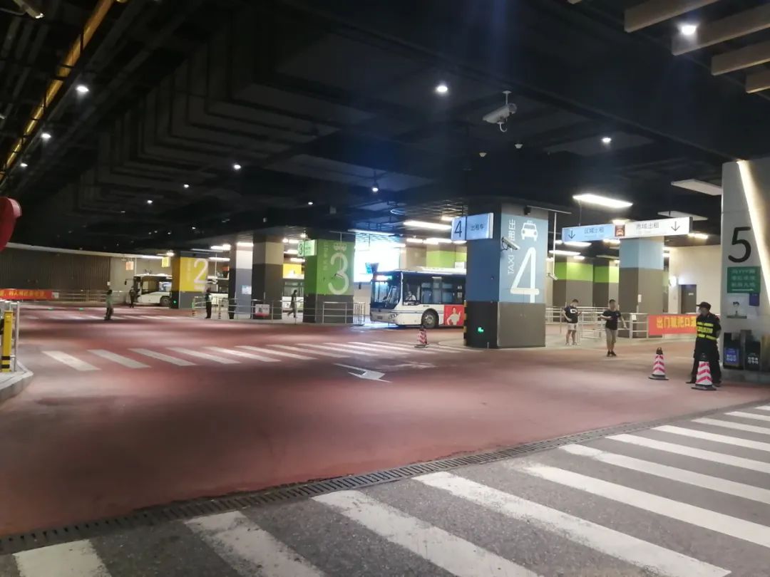 莘庄地铁南广场公交枢纽站获得优胜一起上榜的还有
