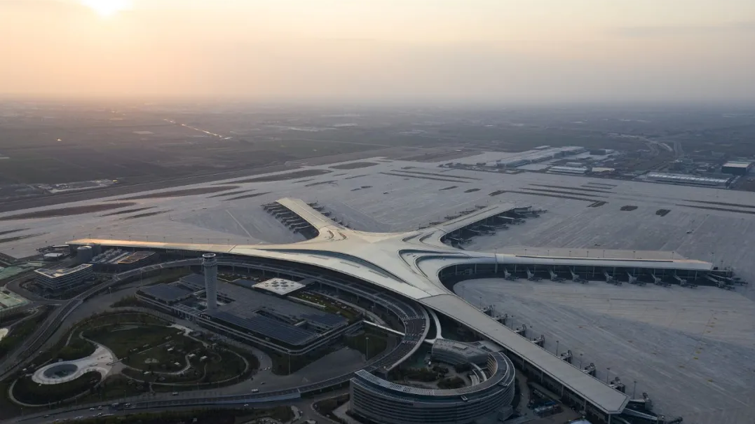 青岛新机场开通：为什么家门口的机场越搬越远了？