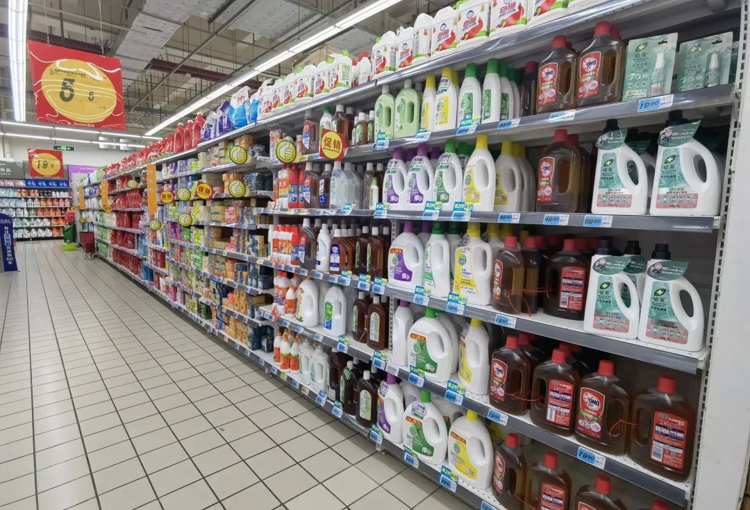 超市防疫措施升级冷链食品分区管控看完放心了