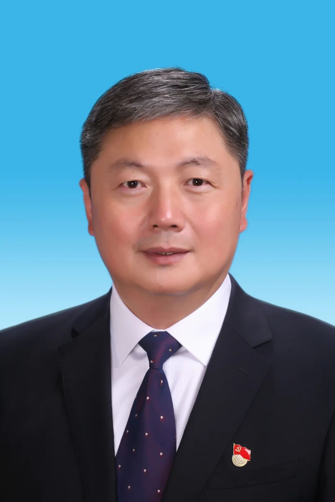 陈瑞峰当选中共西宁市委书记