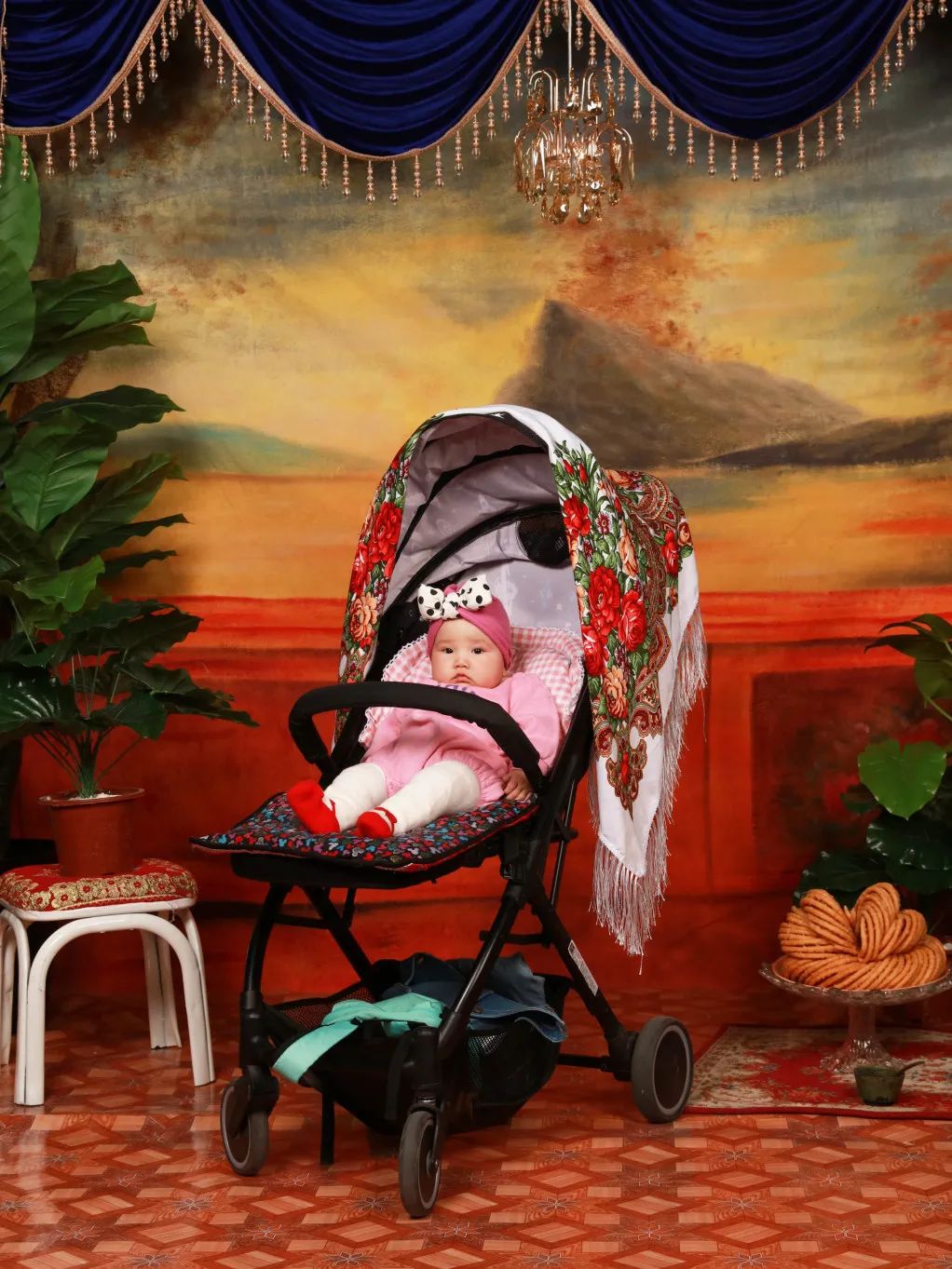 《乌鲁克林》,2021在筹备《乌鲁克林》的时候,马海伦再次调用了自己的