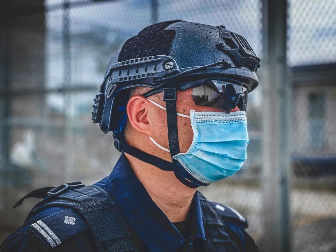 沉着冷静勇敢无畏他们是广东监狱特警队高质量男性