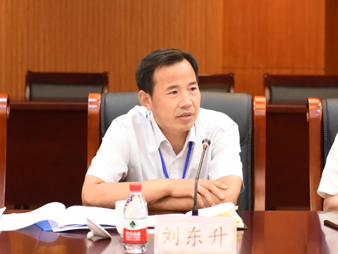 睢宁人大常委会视察县法院少年家事审判工作