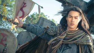 新版《天龙八部》央视首播，杨祐宁出演乔峰，打戏扎实掌掌带风