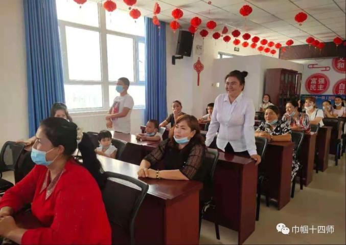 基层动态丨兵团第十四师二二四团妇联开展小手拉大手我教妈妈学语言