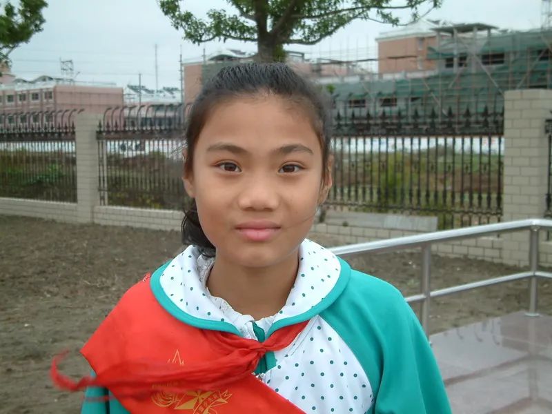 眼中:认定的事情很认真 小学班主任姚建英老师回忆:沈轶能参加女足后