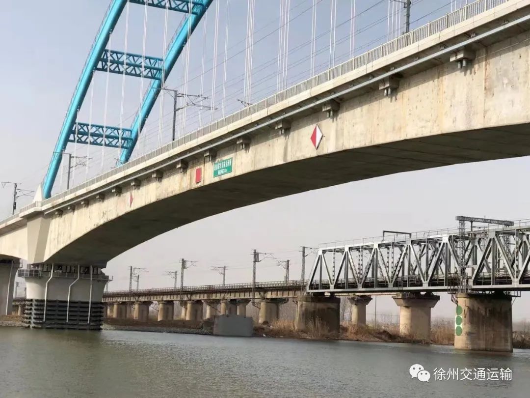 徐州制定京杭运河桥梁标志标牌及防撞设施设置指南