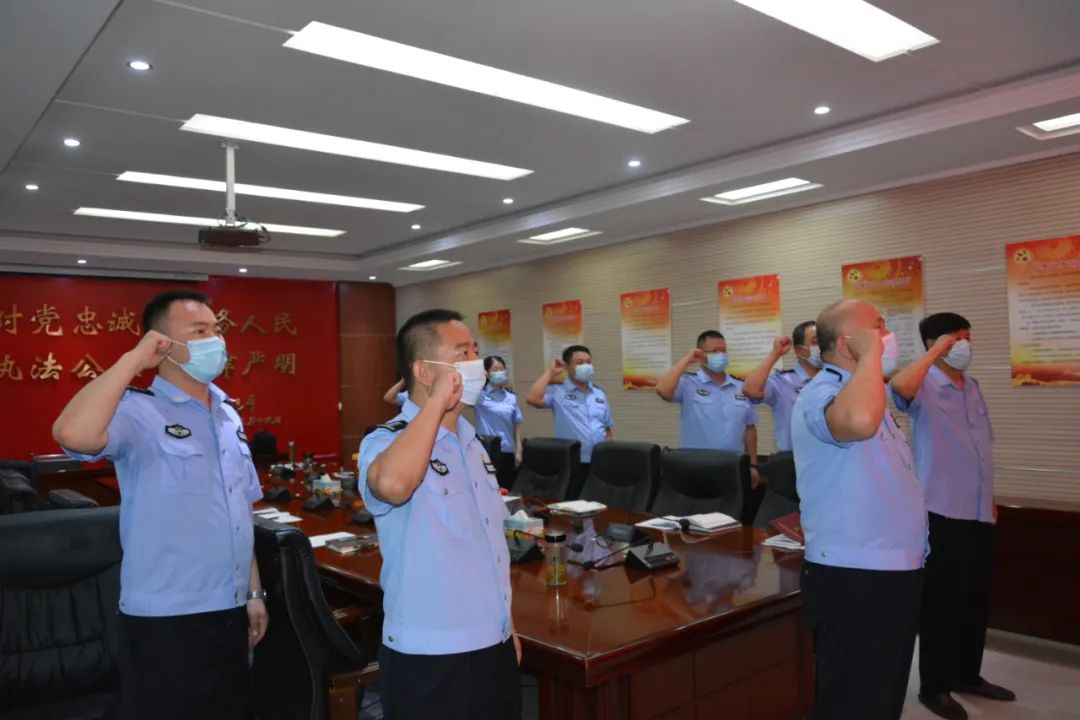 袁保峰同志参加指挥保障党支部党史学习教育专题组织生活会