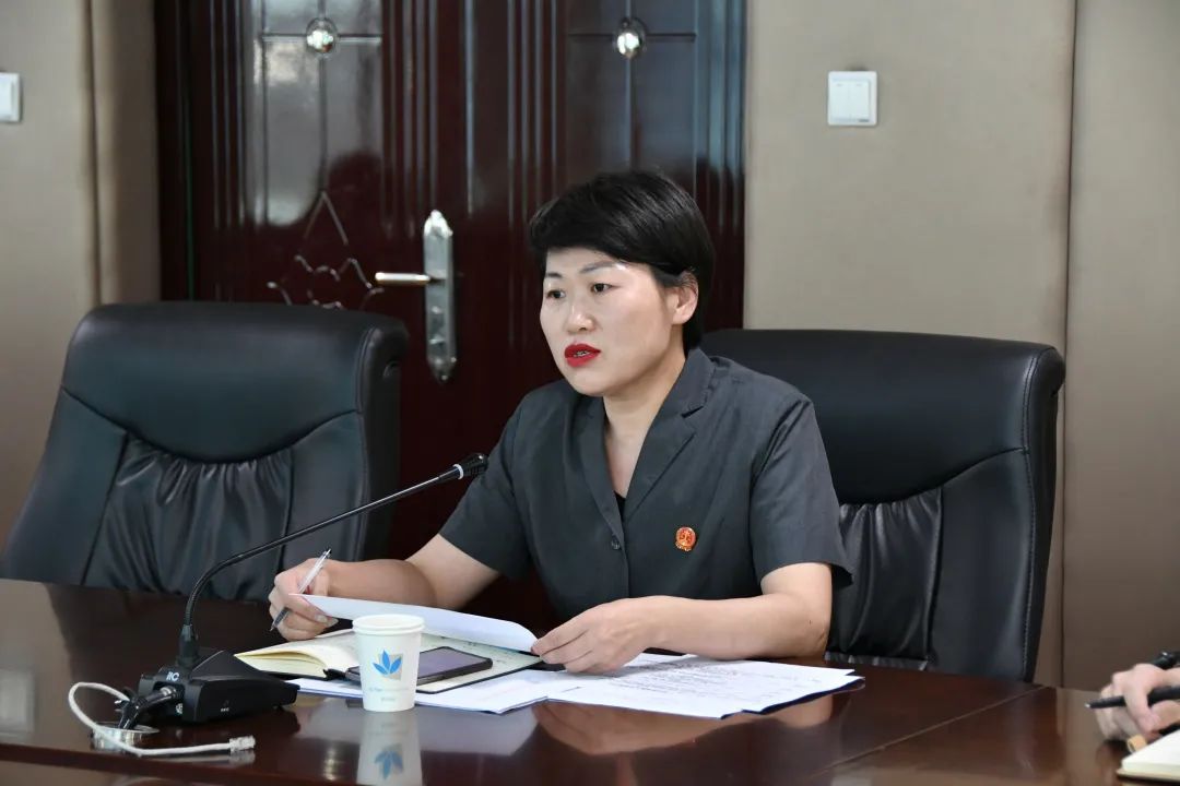 市中院党组成员审判委员会专职委员董秀军一行到滦州市