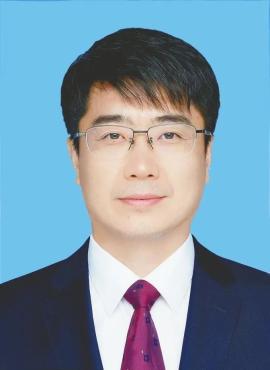 吕瑞民张强,男,汉族,1970年2月生,大学,兽医博士学位,中共党员,现任