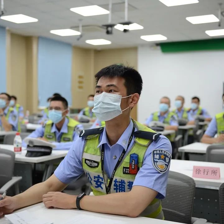 【全警实战大练兵】战酷暑、促实战 嘉定辅警的竞技大赛_澎湃号·政务_澎湃新闻-The Paper