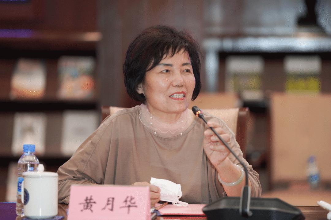 黄月华静安区共和新路街道齐力社区公益服务社银发盾牌项目负责人上海