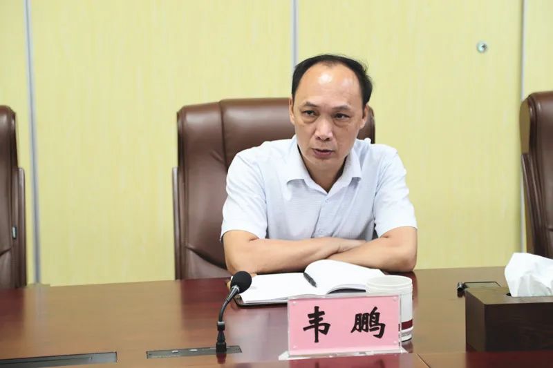 防城港市中院政治部主任韦鹏到上思法院调研指导审判质效和人民法庭