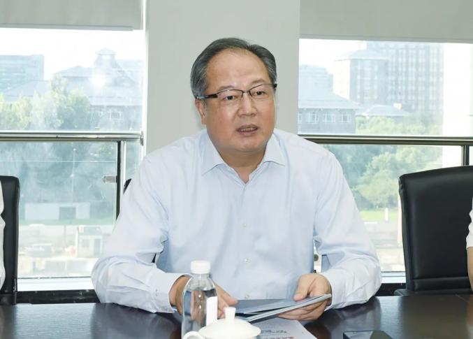 廖春荣会长一行到衢州海创园考察