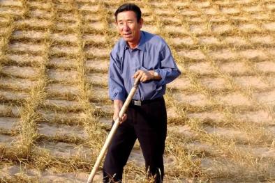 未来讲堂王有德与沙漠较劲的治沙人