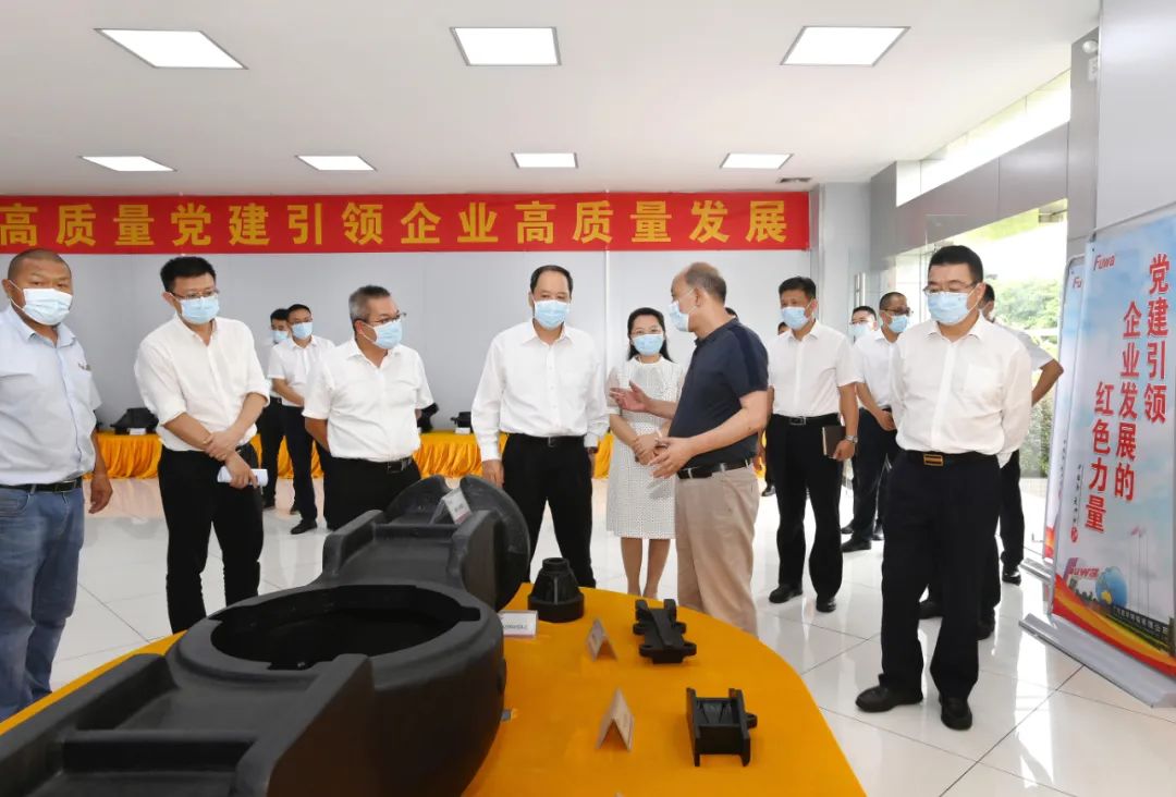 广东富华铸锻有限公司主营生产汽车铸造零部件,拥有全球领先的铸铁