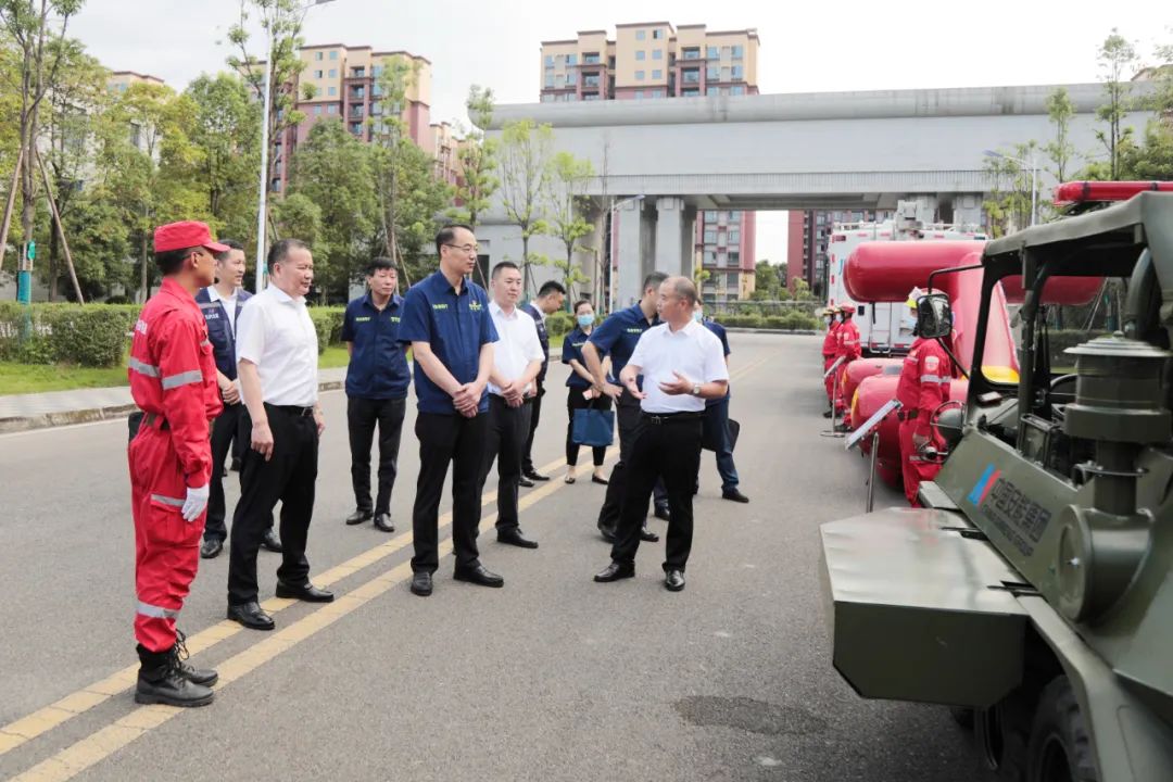 四川省应急管理厅夏凤俭厅长一行莅临中国安能第三工程局检查调研