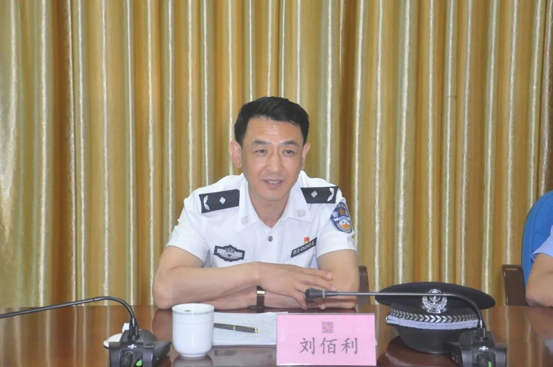 省法院法警总队督导沐川法院"六专四室"建设和重特案警务工作