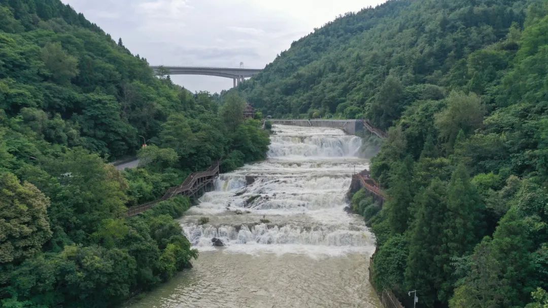 贵州响水滩图片